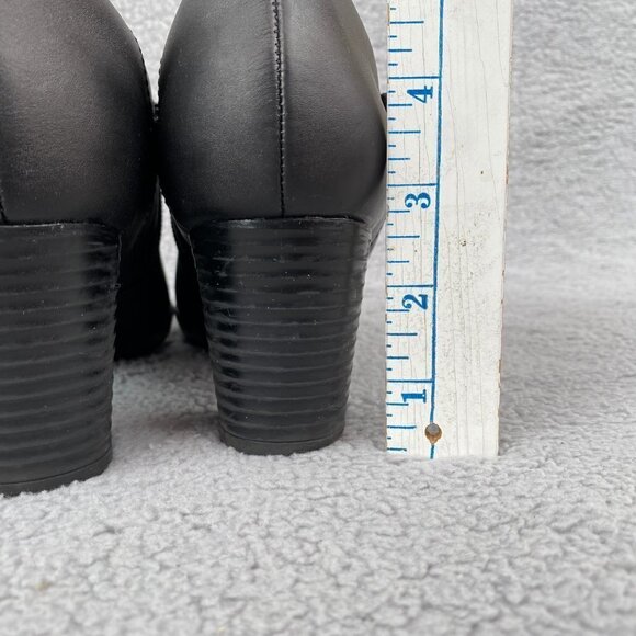 Clarks Collection Black Leather Buckle Ankle Boots Booties Sz 7 - Picture 7 of 16